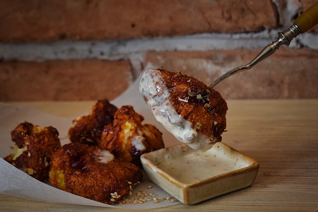 Vegan wings van bloemkool Vegan wings van bloemkool