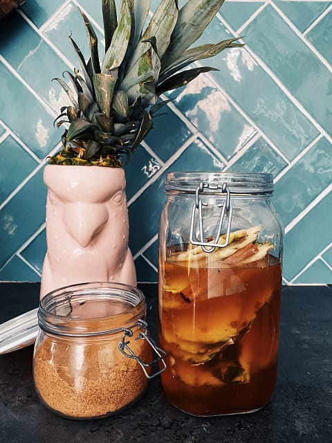 Tepache van ananas schil Tepache van ananas schil